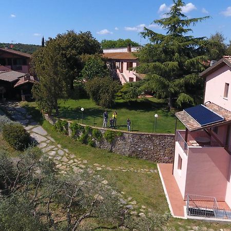 Agriturismo Poggio Corbello La Pesta Bagian luar foto