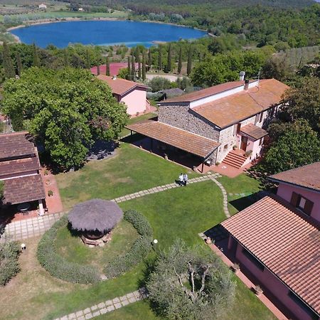 Agriturismo Poggio Corbello La Pesta Bagian luar foto