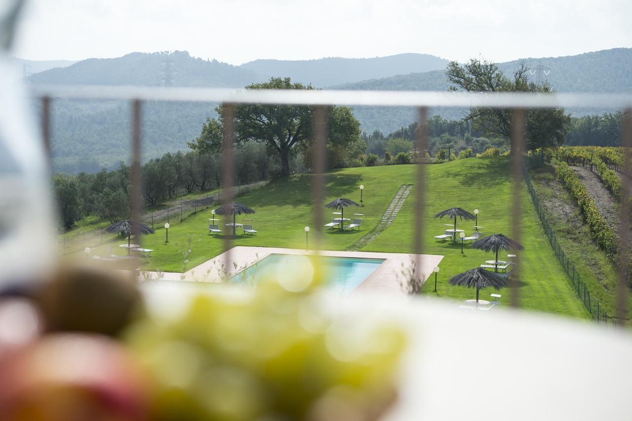 Agriturismo Poggio Corbello La Pesta Bagian luar foto