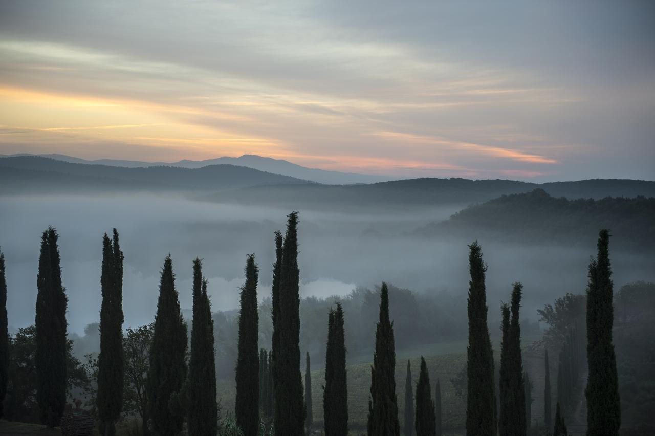 Agriturismo Poggio Corbello La Pesta Bagian luar foto