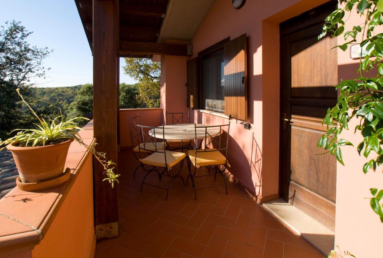 Agriturismo Poggio Corbello La Pesta Bagian luar foto